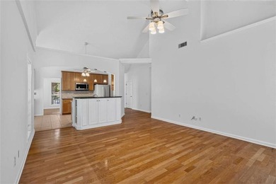 Move-In Ready Ranch in an Unbeatable Location! Welcome to this - photo 15