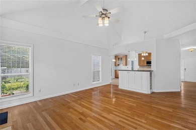 Move-In Ready Ranch in an Unbeatable Location! Welcome to this - photo 16