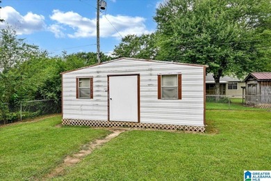 Welcome home! Completely renovated and updated within the last 2 - photo 20