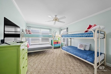 Welcome to paradise!!! Fall in love with this 5-bedroom, 3-bath - photo 22