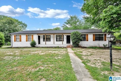 Welcome home! Completely renovated and updated within the last 2 - photo 24