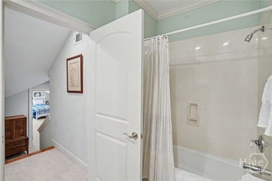 Nestled in the desirable Oakridge section of The Landings this - photo 26