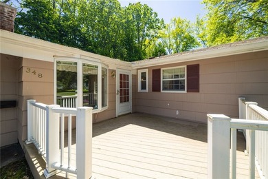 Spacious 3-bedroom, 1.5-bath ranch with over 1500 square feet - photo 4