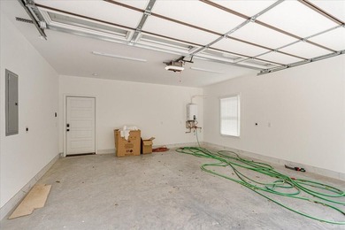 Modern Luxury Near Coolidge Park | Built 2023 Located less than - photo 54