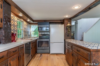 This antique home, originally built in the 1700s, has been - photo 9