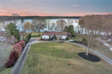 Lake Home For Sale in Anderson, South Carolina