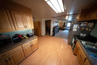 Cute opportunity for small-town living in Readstown! - photo 14