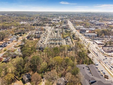 WELCOME HOME!  This entertainers dream, ideally located just .25 - photo 38