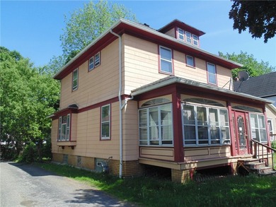 This 4 Bedroom, 2 Bath Colonial was built in 1890. It is being - photo 3