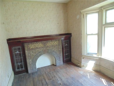 This 4 Bedroom, 2 Bath Colonial was built in 1890. It is being - photo 7