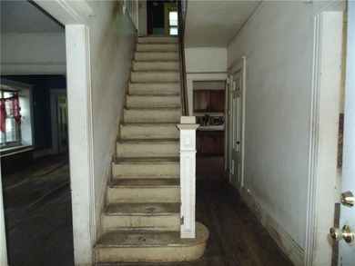 This 4 Bedroom, 2 Bath Colonial was built in 1890. It is being - photo 9