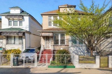 Charming semi-detached home nestled in the heart of East - photo 1