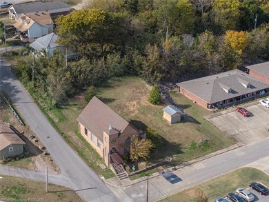 Step into history with this beautiful 1889 Gothic Revival church - photo 4