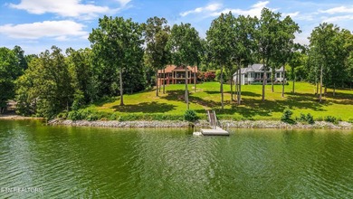 Experience luxury lakefront living in this exceptional 5-bedroom - photo 16