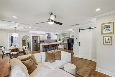 Welcome Home to this completely renovated, move-in ready, open - photo 7