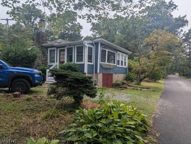Cozy Lake Home For Sale in Jefferson New Jersey