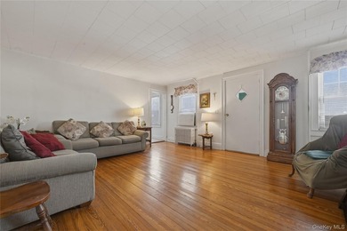 Welcome to this charming and well-maintained 105-year old home - photo 5