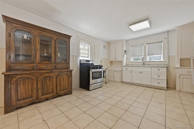 Welcome to this charming and well-maintained 105-year old home - photo 8