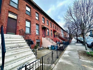 IDEALLY SITUATED IN A GRAND GREENWOOD/SOUTH SLOPE LOCATION; IS - photo 3