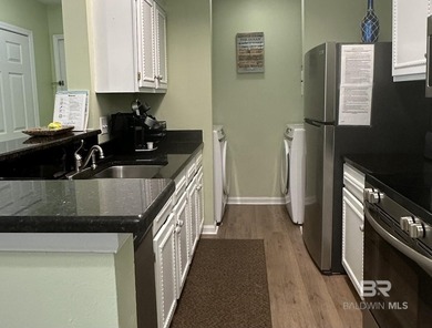 Fully-furnished, very well-maintained one-bedroom one bath condo - photo 6