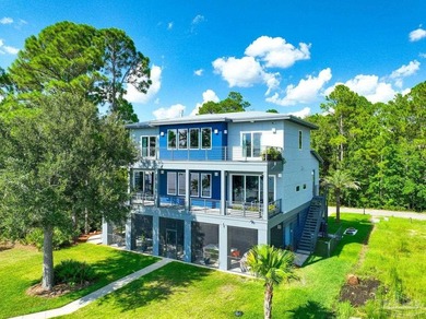 BACK ON MARKET - NO FAULT OF SELLERS! 3 PRIMARY SUITES and an - photo 2