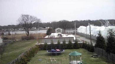 Here we have a 9600 sq ft lot in Oakland Beach Warwick. This lot - photo 13
