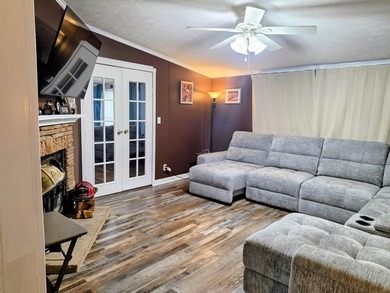 Enjoy the peace and privacy of country living in this - photo 14