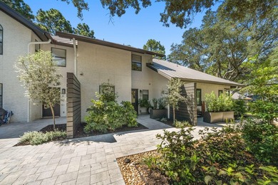 Tucked away, waterfront, among the shaded oaks of Seagrove - photo 4