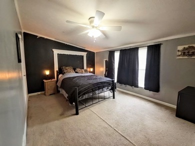 Enjoy the peace and privacy of country living in this - photo 21