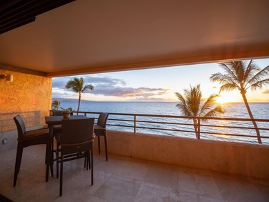 Truly breathtaking center-unit residence featuring a spectacular - photo 30