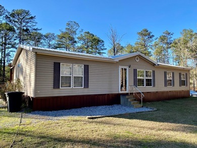 Pearl River Home For Sale in Carriere Mississippi