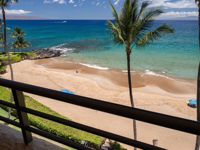 Truly breathtaking center-unit residence featuring a spectacular - photo 38