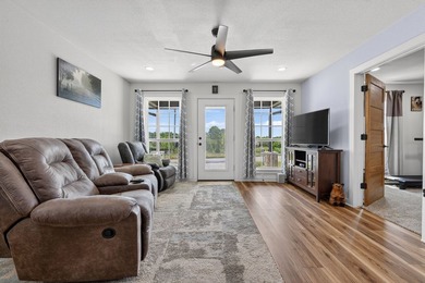 Multiple parcel listing! Pristine condition 2 bed 2 bath home on - photo 8