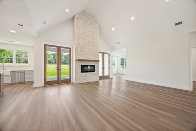 Welcome to life in Eagle Chase at Tanglewood, one of the most - photo 6