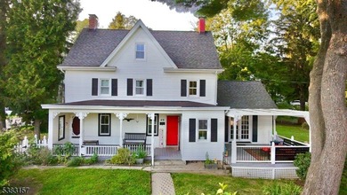 Lake Musconetcong Home Sale Pending in Stanhope New Jersey