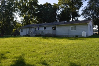 Welcome to the peace and quiet of country living! Situated on - photo 8