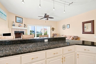 Discover a charming corner unit townhome located in Pensacola - photo 8
