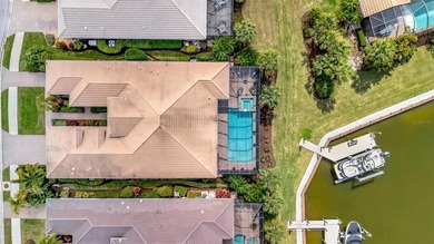 Luxury Waterfront Living in Tidewater Preserve--This gorgeous - photo 4