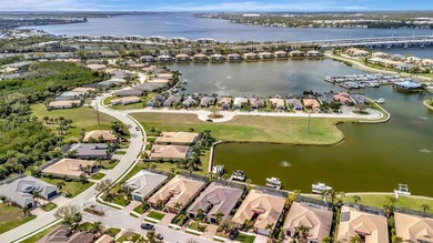 Luxury Waterfront Living in Tidewater Preserve--This gorgeous - photo 8