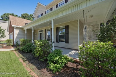 DO NOT MISS THIS HOUSE. LOCATION, LOCATION, LOCATION on an - photo 3