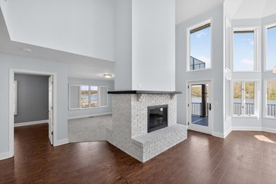 5 BD 4 BA, 4,173-sq-ft 2-story brick home, .25-acre lot w/ 101 - photo 14
