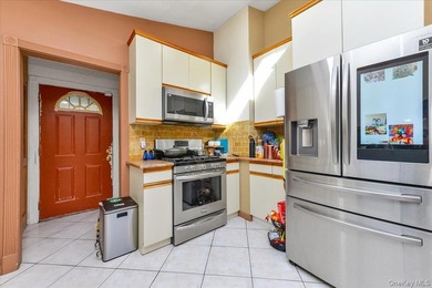R3A Zoning with the potential to convert to a two-family !! - photo 4
