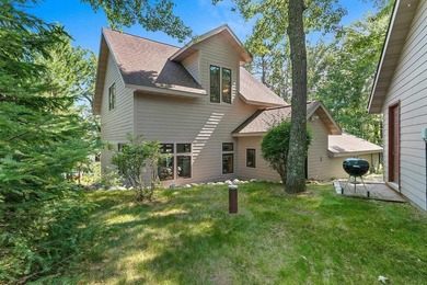 Enjoy Northwoods living on beautiful Bass Lake in Oconto County! - photo 15