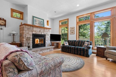 Enjoy Northwoods living on beautiful Bass Lake in Oconto County! - photo 21