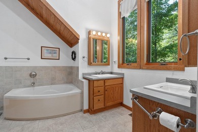 Enjoy Northwoods living on beautiful Bass Lake in Oconto County! - photo 38