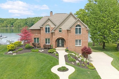 5 BD 4 BA, 4,173-sq-ft 2-story brick home, .25-acre lot w/ 101 - photo 51