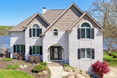 5 BD 4 BA, 4,173-sq-ft 2-story brick home, .25-acre lot w/ 101 - photo 60