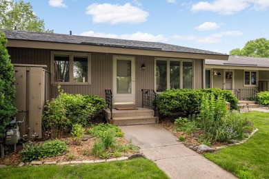 Overlooking wide open green space and gardens at the front and - photo 1