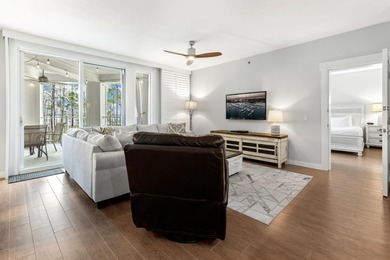 Second-floor bayfront condo with elevated positioning that - photo 13