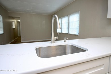 Don't miss out on this beautifully renovated home in Roberts - photo 14